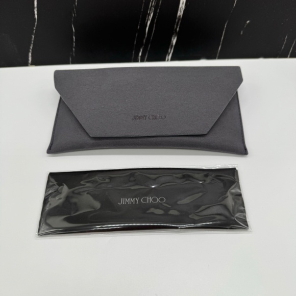 NEW AUTHENTIC JIMMY CHOO CASE FOR EYEWEAR, GREY LIGHT CASE FOR EYEWEAR - Picture 1 of 4